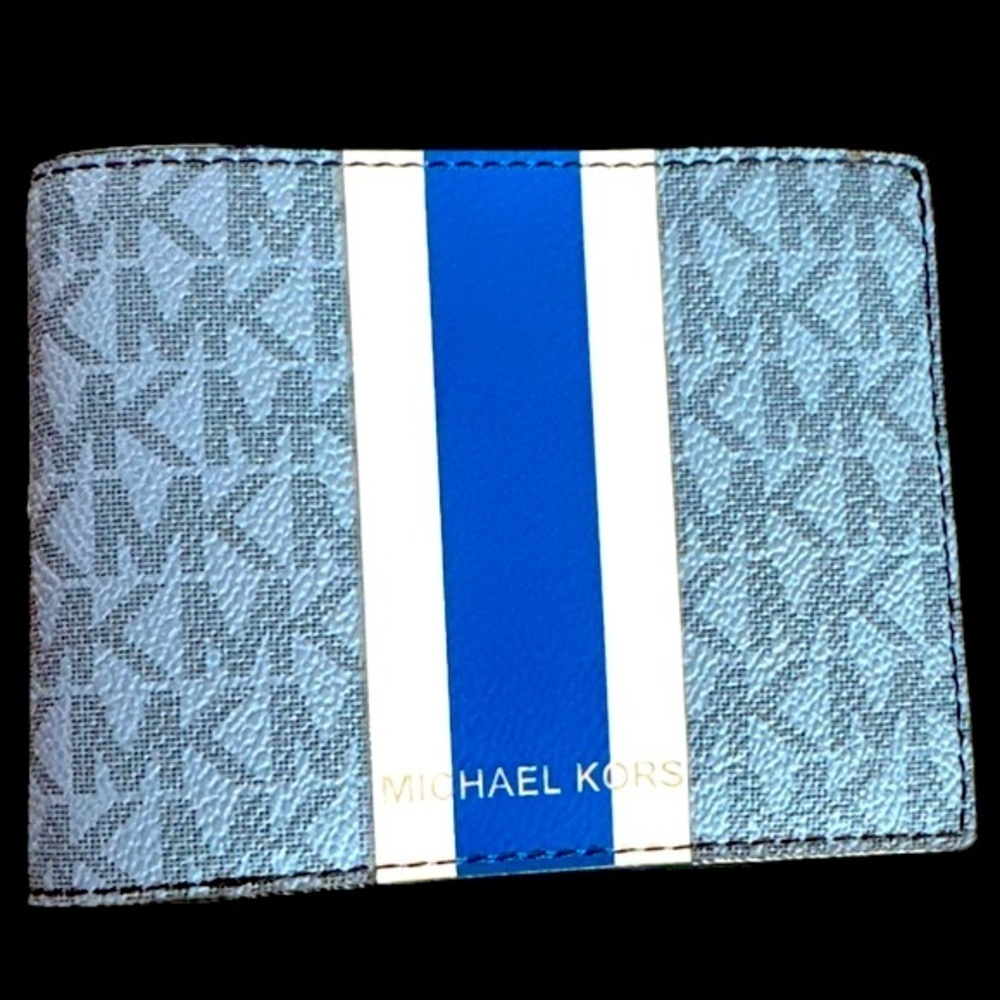 NWT- Authentic Michael Kors wallet